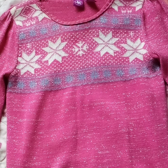PINK snowflake sweater - Picture 2 of 5